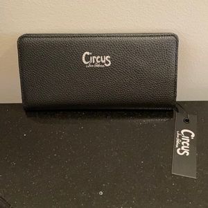 Sam Edelman black wallet, NWT